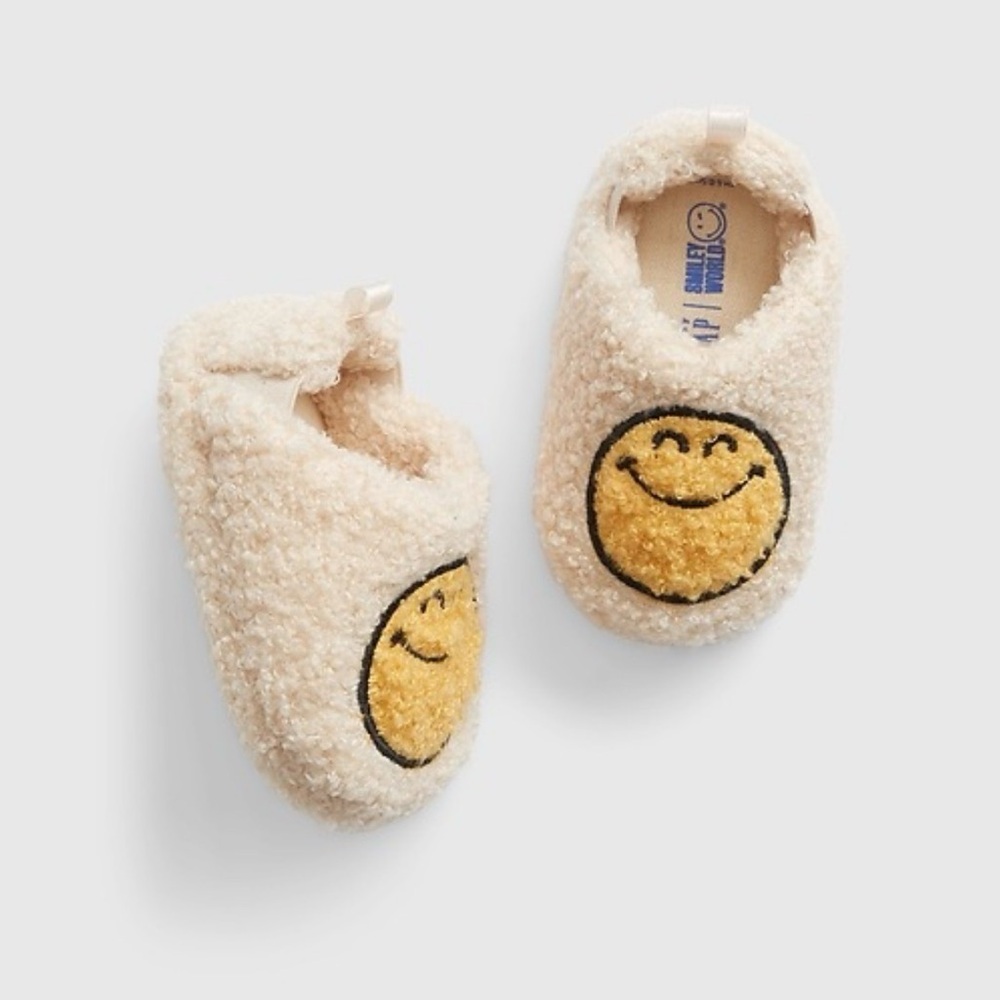GAP x Smiley World Kids Cream and Yellow Smiley Slippers